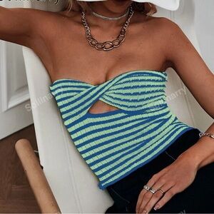 Women’s knit tube top